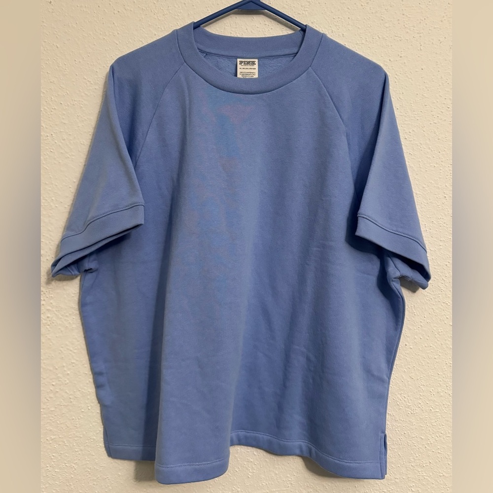 Fleece short sleeve never worn lounge top